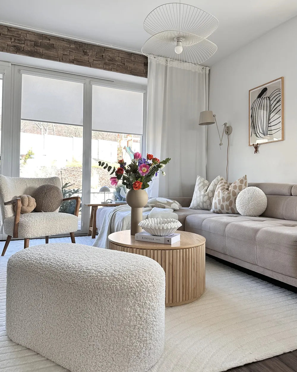 Armchair with Footstool Boucle White Tybias