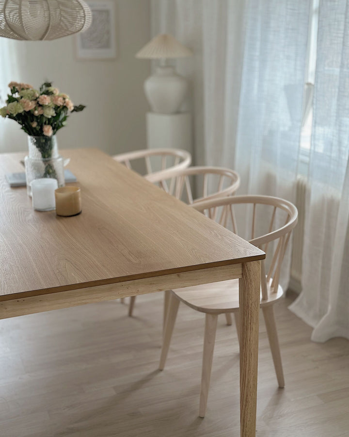 Dining Table 200 x 100 cm Light Wood Ermelo