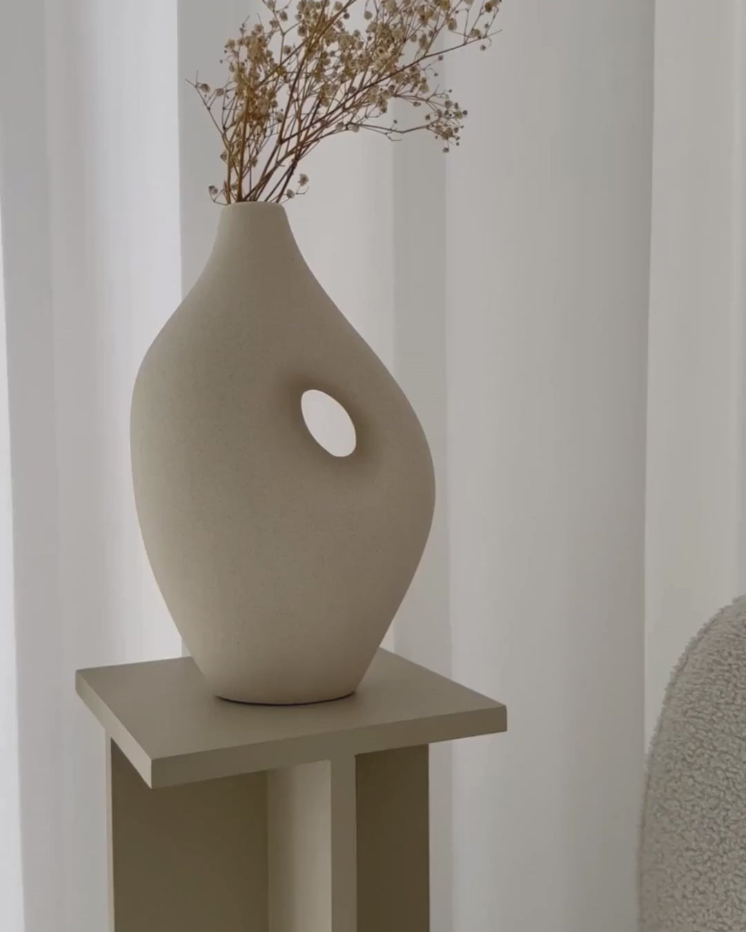 Komotini Flower Vase Ceramic 32 cm Off-White