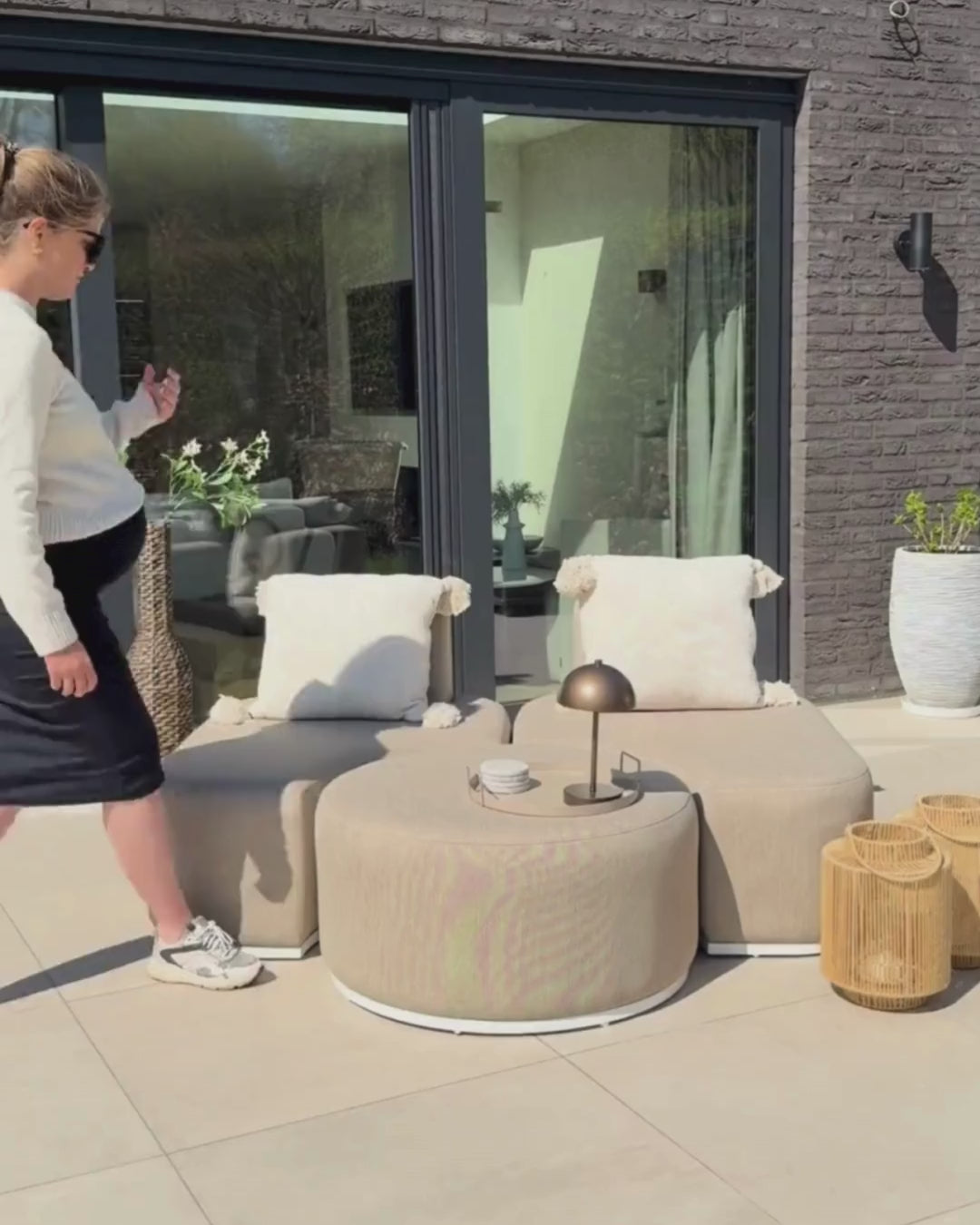 Fabro Garden Lounge Set with Table 4 Seater Modular Light Grey