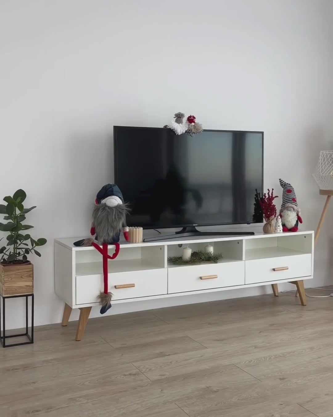 TV Stand White Sulton