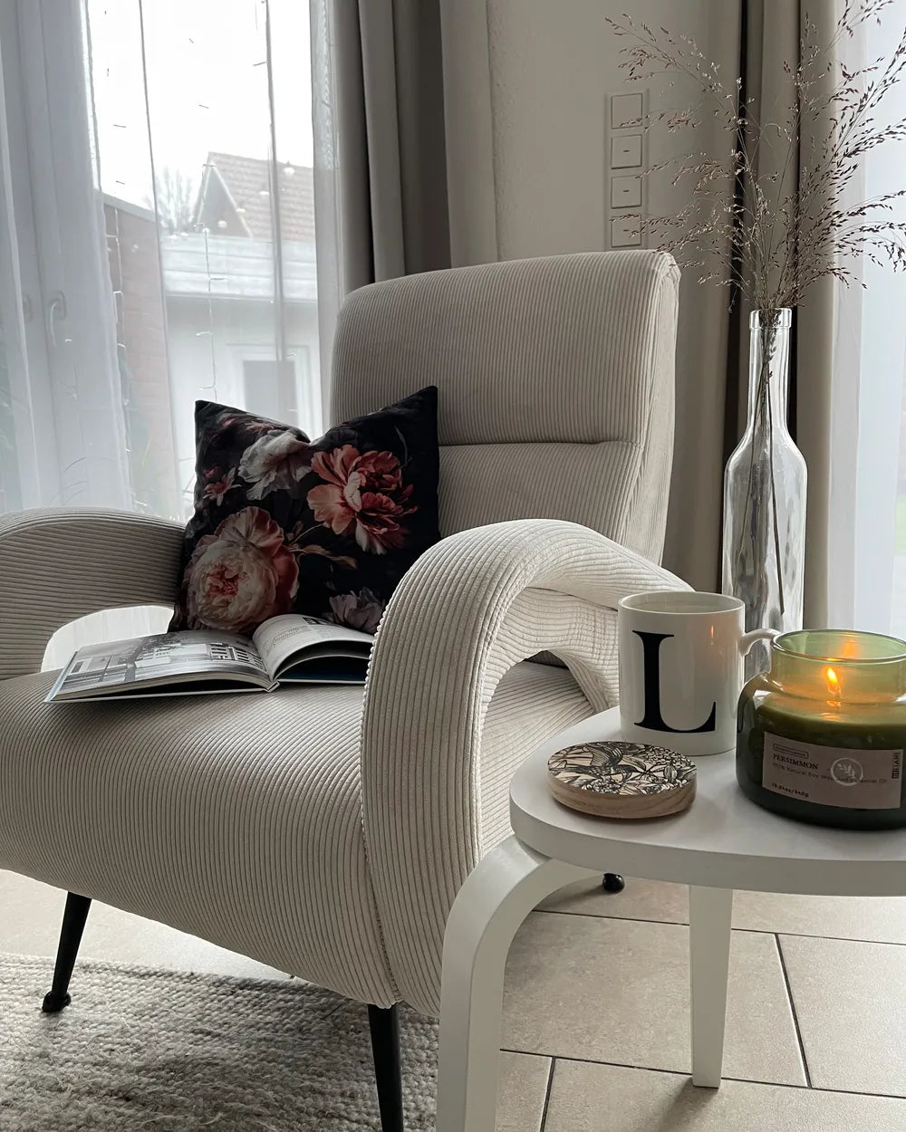 Armchair Corduroy Off-White Serta