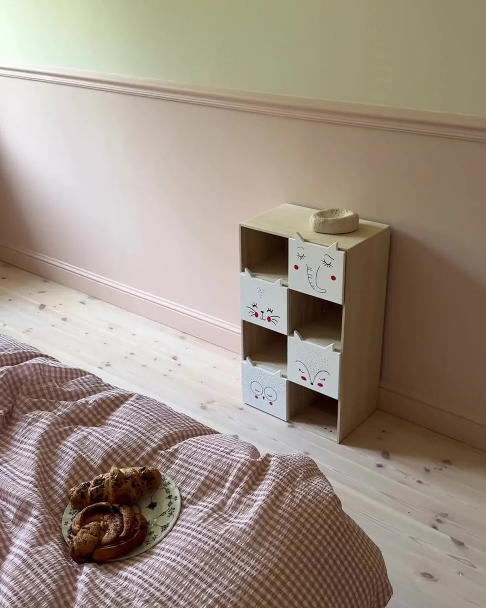 4 Tier Bookcase 70 cm Light Brown Alleisha