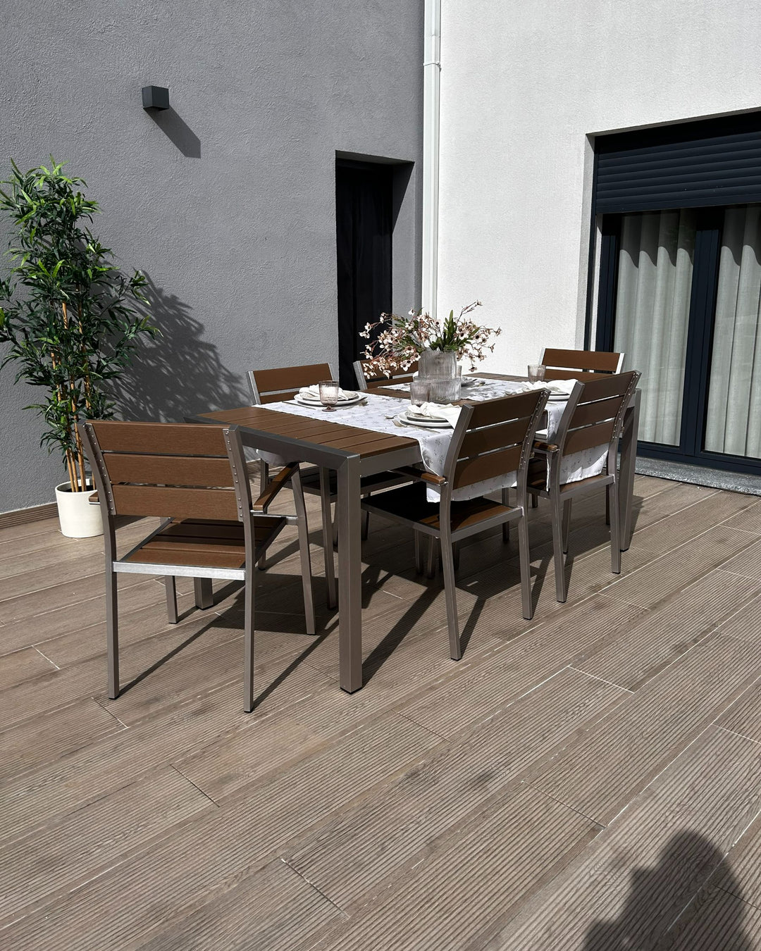 Vernio Garden Dining Table 180 cm 90 cm Metal Brown