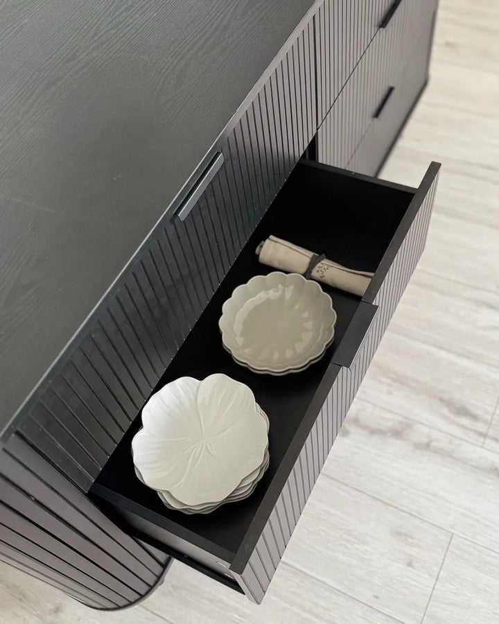 6 Drawer Chest Black Ample Space for Storage Ambero