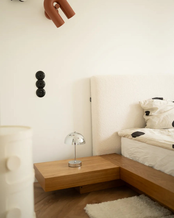 Bed with LED Boucle 180 x 200 cm (EU Super King) Natural Ash Wood Olivia