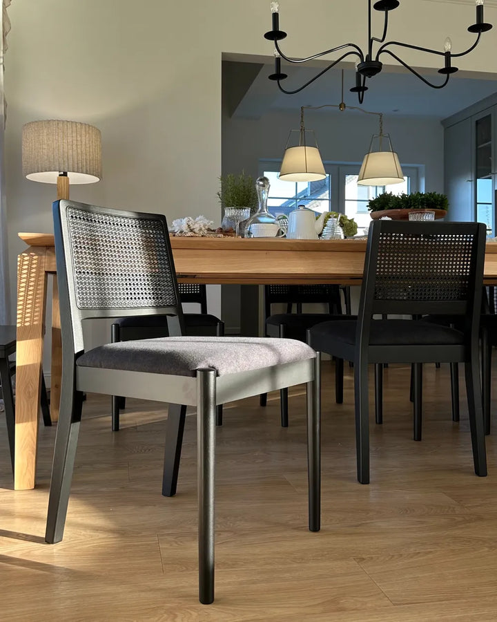 Set of 2 Dining Chairs Wood Black Pip