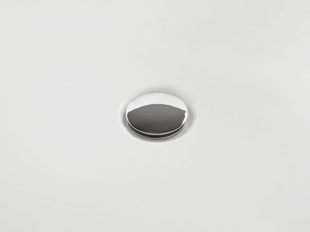Freestanding Bath 1500 x 750 mm White Antigua