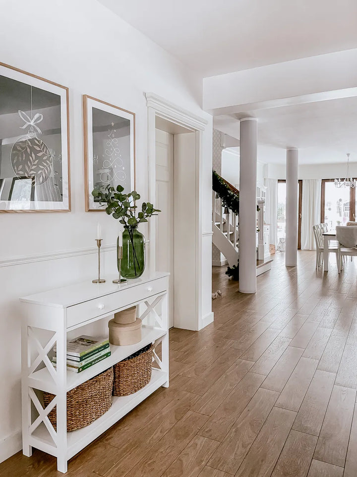 Console Table White Scandinavian Style Yorlan