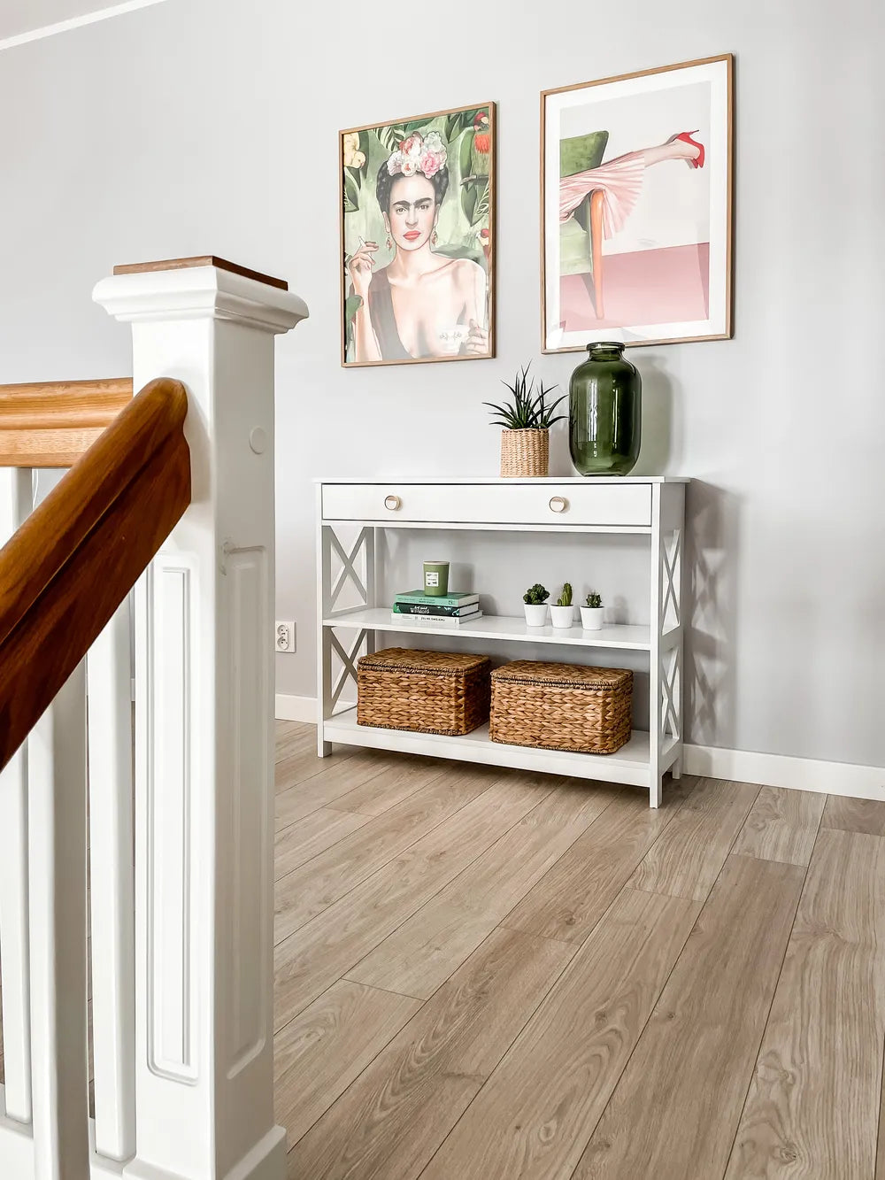 Console Table White Scandinavian Style Yorlan