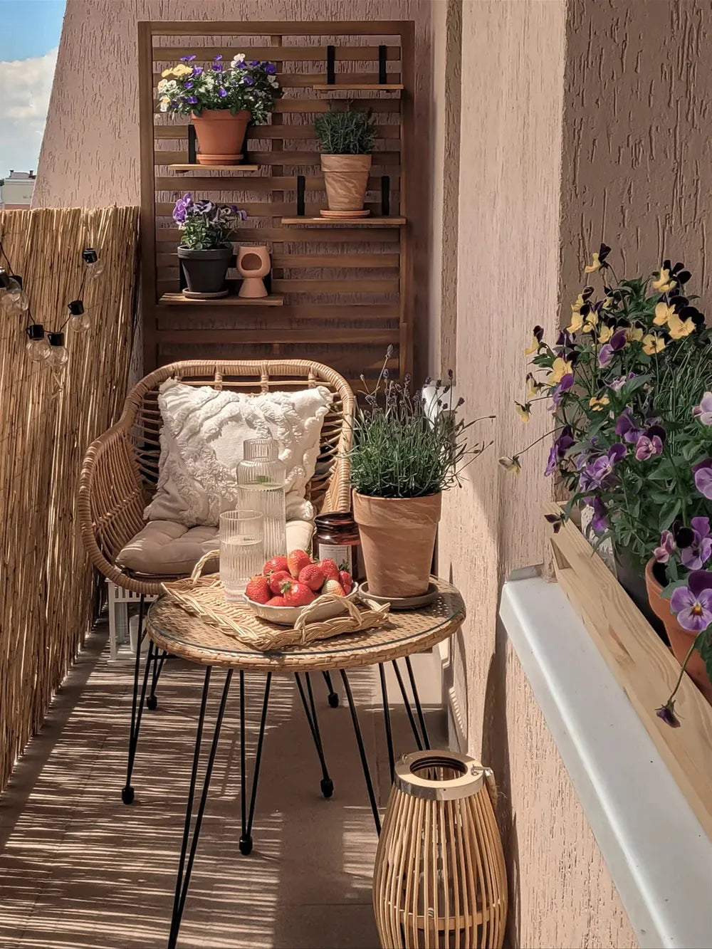Bistro Set with Cushions PE Rattan Natural Poppy
