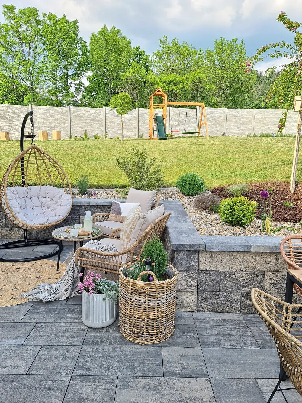 Bistro Set with Cushions PE Rattan Natural Orelia