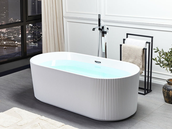 Freestanding Bath 1690 mm x 800 mm White Gocta