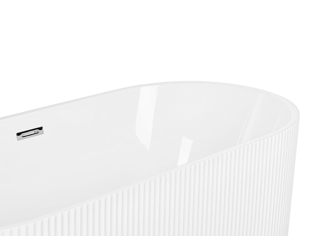 Freestanding Bath 1690 mm x 800 mm White Gocta
