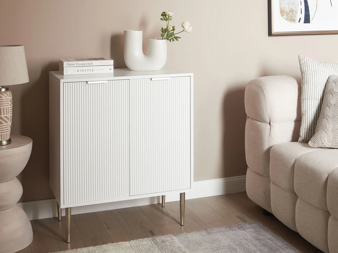 Cabinet White Yuri