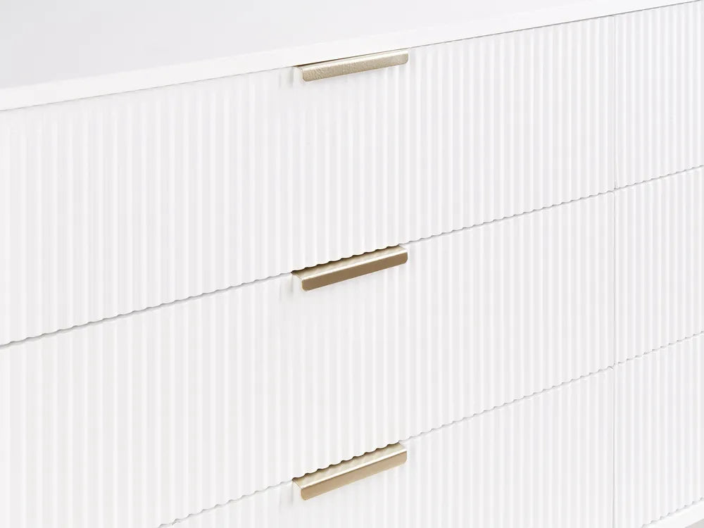 6 Drawer Chest White Functional and Capacious Fervor