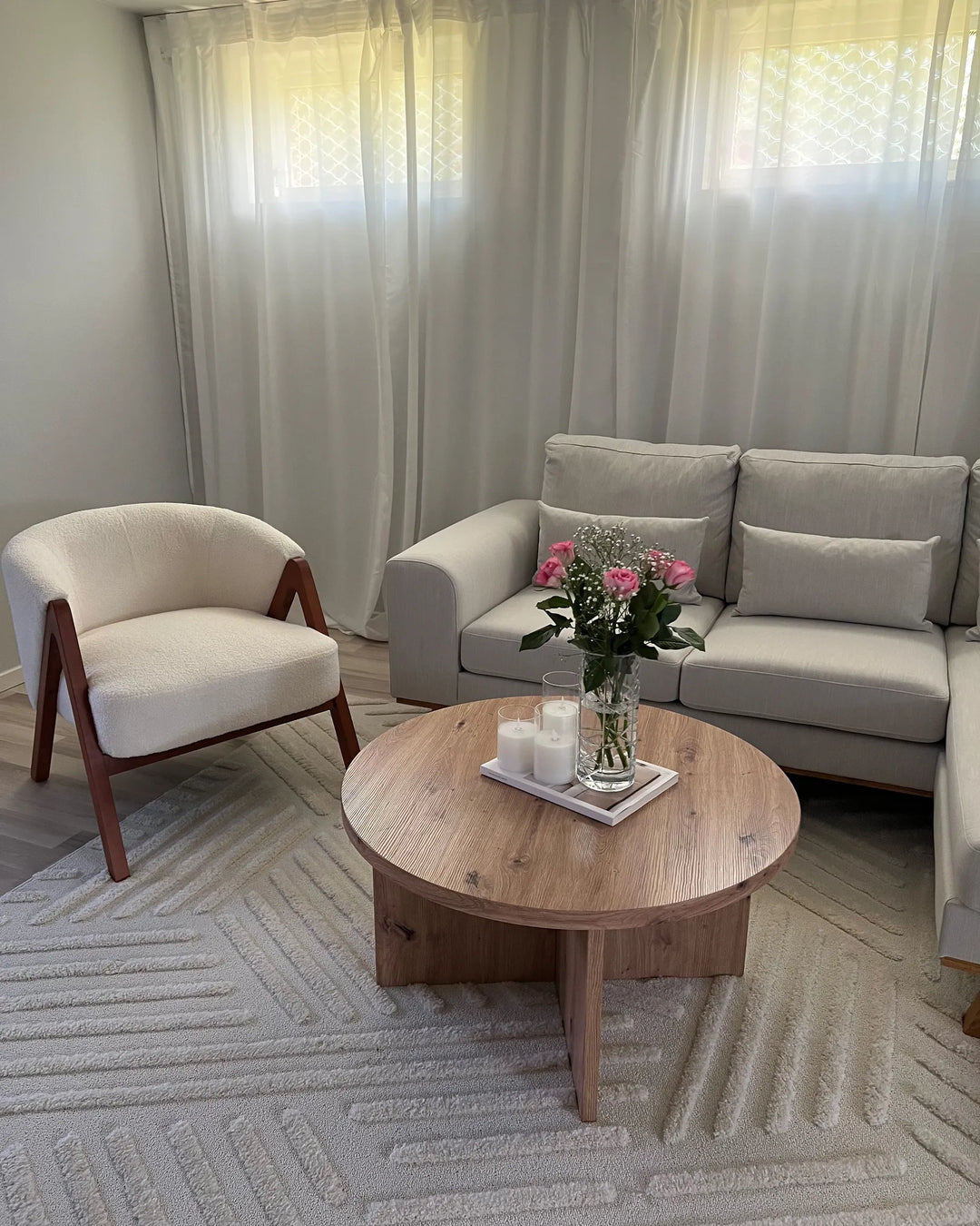 Skei Armchair SKEI Boucle White