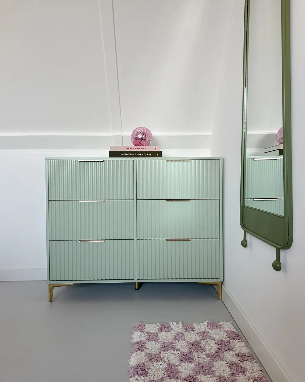 6 Drawer Chest Light Green Conora | Modern Design