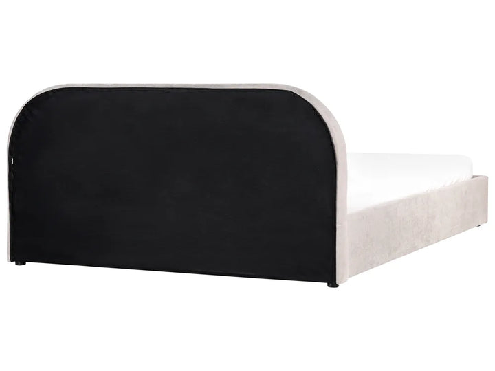 Black and white headboard on a white background