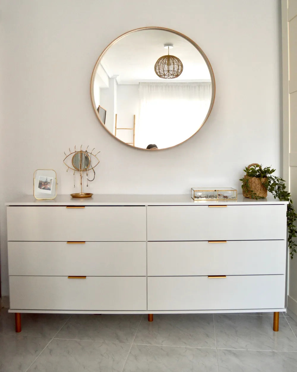 6 Drawer Chest White Functional and Capacious Drawers Novella