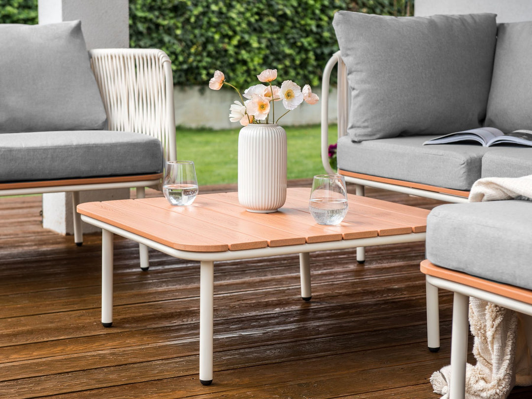 Senise Garden Coffee Table 74 cm 74 cm Metal Brown