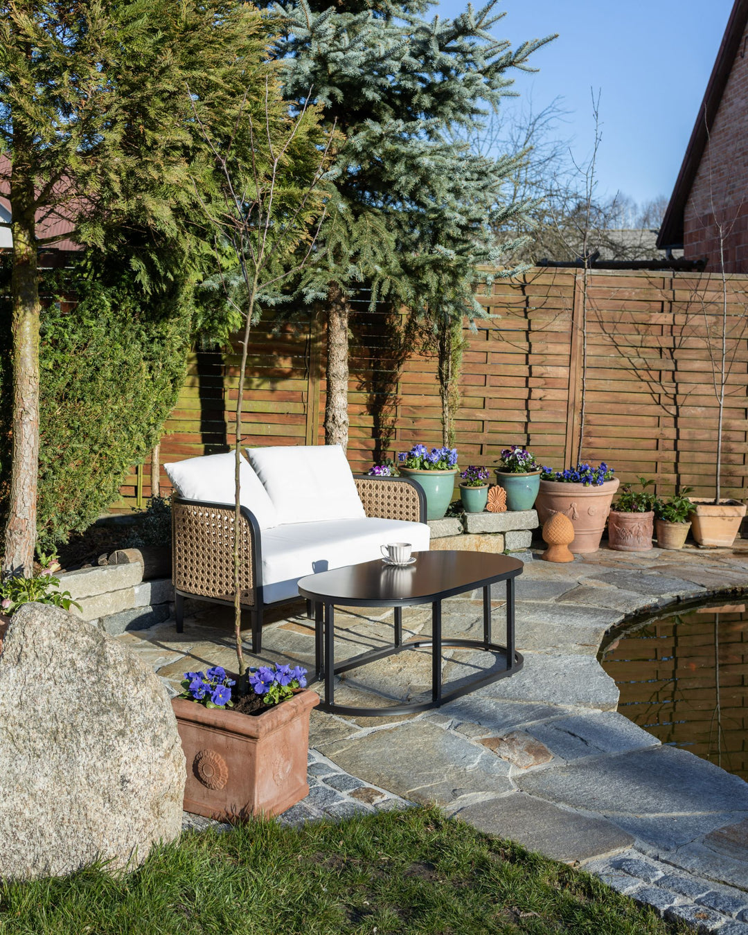 Montefalco Garden Lounge Set with Table 2 Seater Metal White