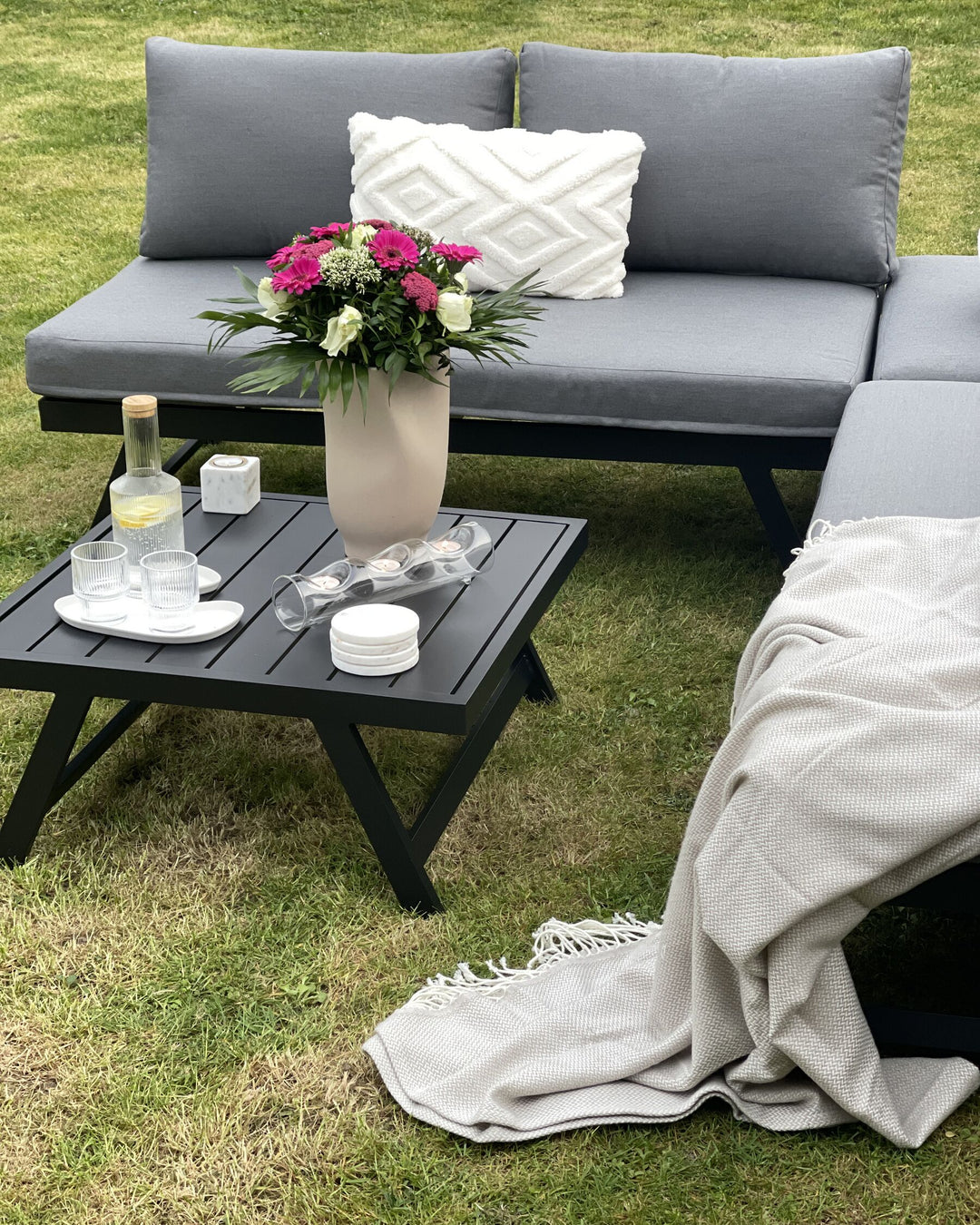 Coccorino Garden Corner Sofa with Table 5 Seater Metal Grey