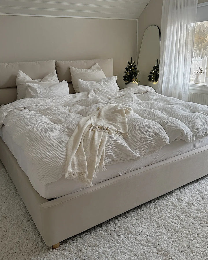 Ottoman Bed Velvet 180 x 200 cm (EU Super King) Light Beige Juanetta