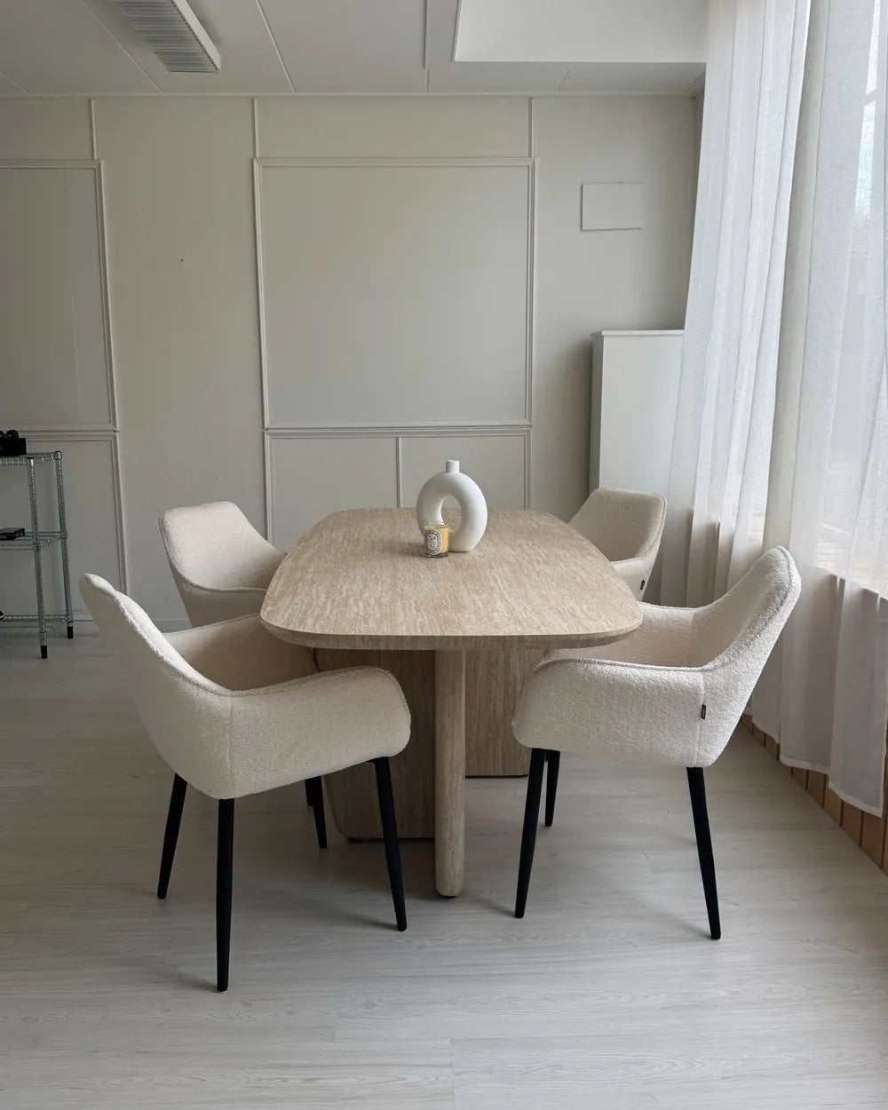 Light brown dining table 180 cm