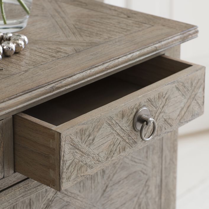 Seven Drawer Chest Gylla