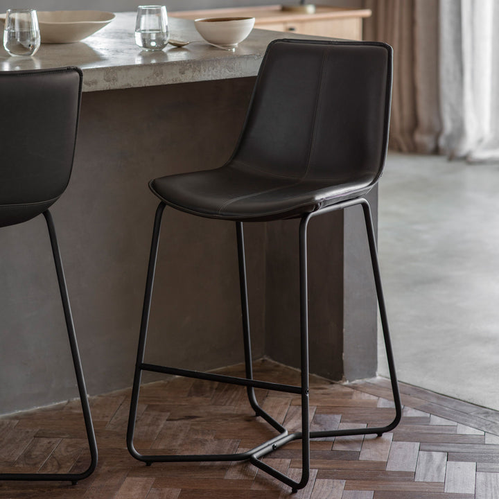 Bar Stool Set of 2 Castaldo