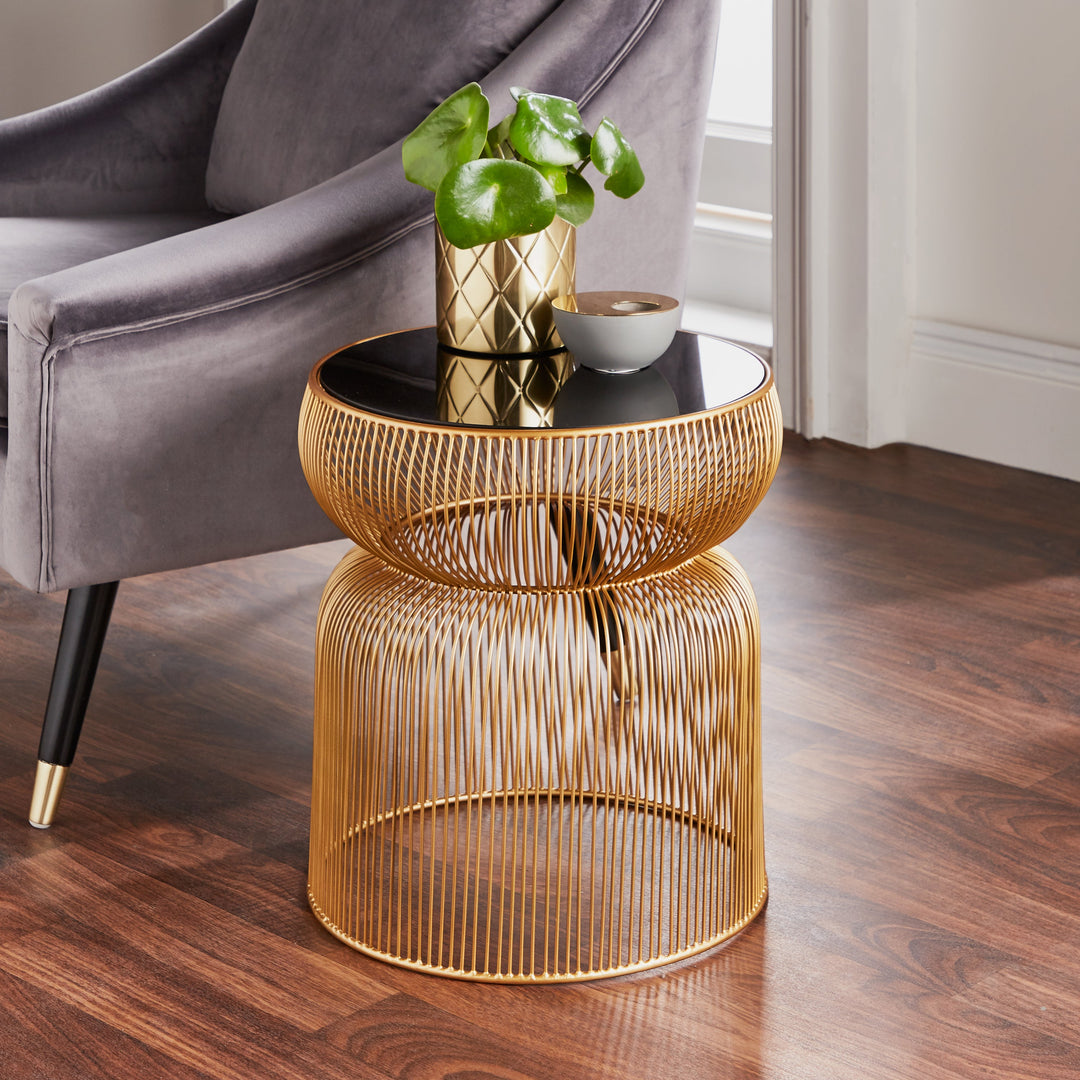 Wisner Curve Side Table